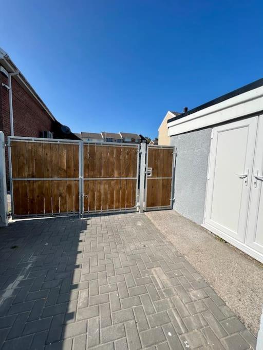Welsh Getaway Home No 2 - 10 Mins To Bike Park Wales Merthyr Tydfil Exterior foto